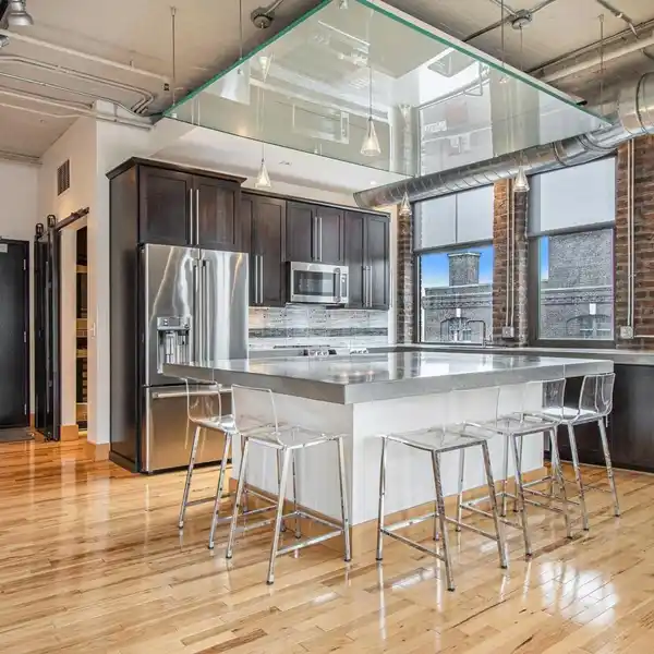 CAPITAL DISTRICT CONDO WITH SKYLINE VIEWS