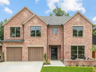 Show-stopping New Construction in Coveted Lakewood Proper