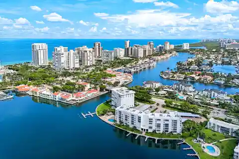 Naples Condo with Spectacular Views and Beach Access