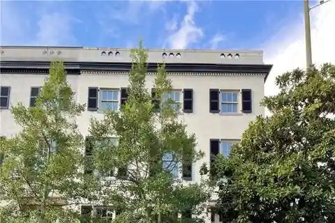 Grand End-unit Townhouse in the National Historic Landmark District