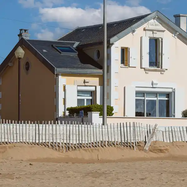 PRIME LOCATION ON THE SEAFRONT OF CHATELAILLON-PLAGE