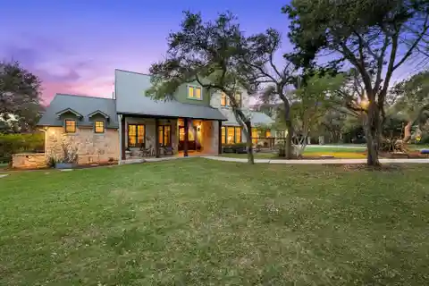 Elegant Home with Rainwater System