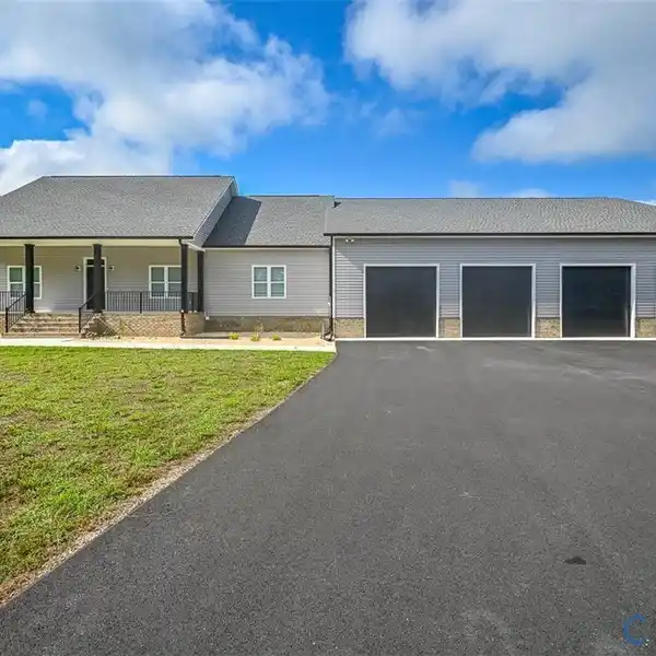 LUXURY CUSTOM BUILT RANCH ON NEARLY 35 ACRES