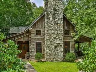 The Quintessential Highlands Home