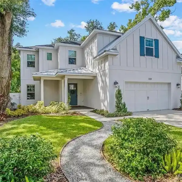 TIMELESS DESIGN WITH MODERN COMFORT