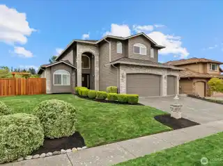 Updated Home on a Large Corner Lot in Apple Tree