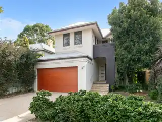 Designer Coastal Living Steps from Cottesloe Beach