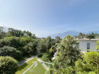 Stylish Flat with Lake and Mountain Views