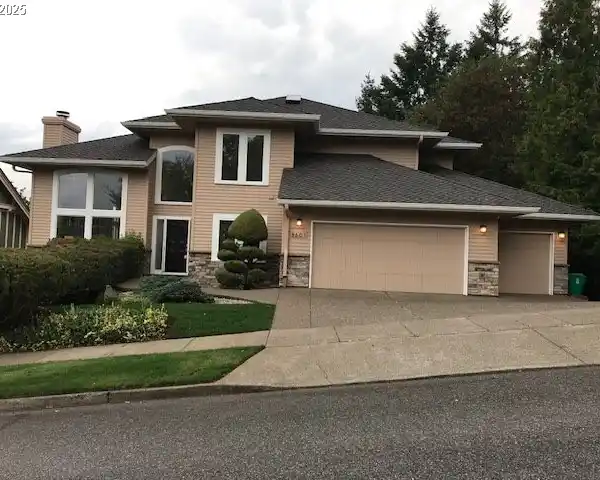 LUXURY MEETS COMFORT IN FOREST HEIGHTS