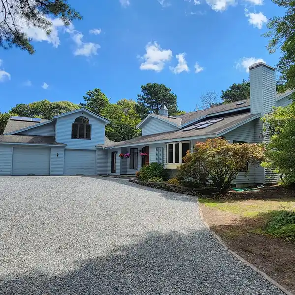 ONE-OF-A-KIND CUSTOM CONTEMPORARY