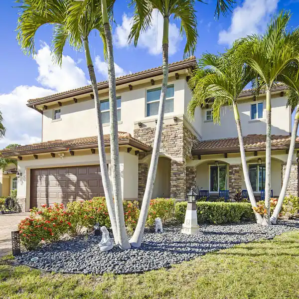 INCREDIBLY UPGRADED POOL HOME WITH ITALIAN CHANDELIERS