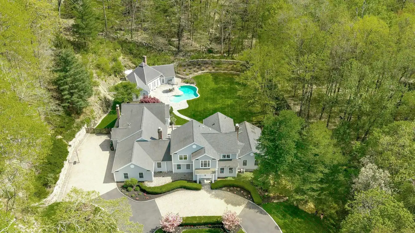 Breathtaking Compound Oasis