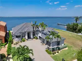 Luxury Waterfront Living in Catalpa Cove