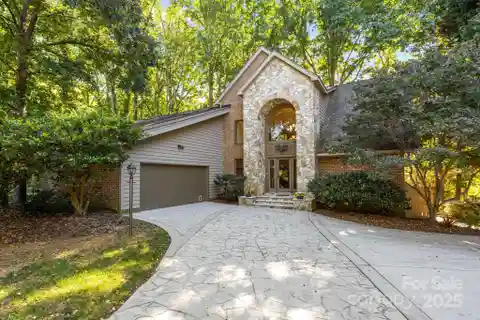 Private Waterfront Retreat with Timeless Lakefront Charm