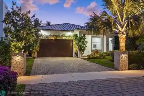 Transitional Contemporary Home