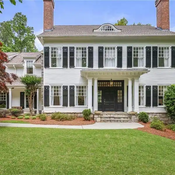 EXCEPTIONAL NORTH BUCKHEAD RESIDENCE