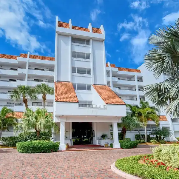 BEACHFRONT ELEGANCE WITH DUAL WATER VIEWS