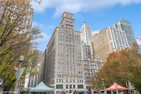 Modern-day Gem at Iconic 6 North Michigan Avenue