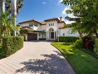 IMMACULATE WATERFRONT HOME IN DELRAY BEACH