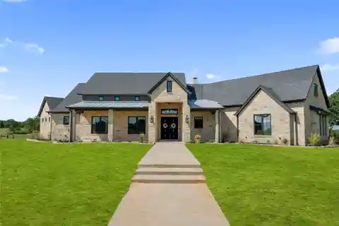 Exceptional 89-plus-acre Estate