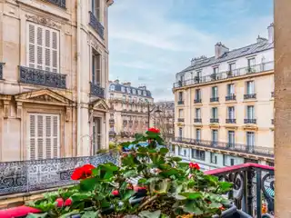 Elegant Charm Opposite Cluny Museum