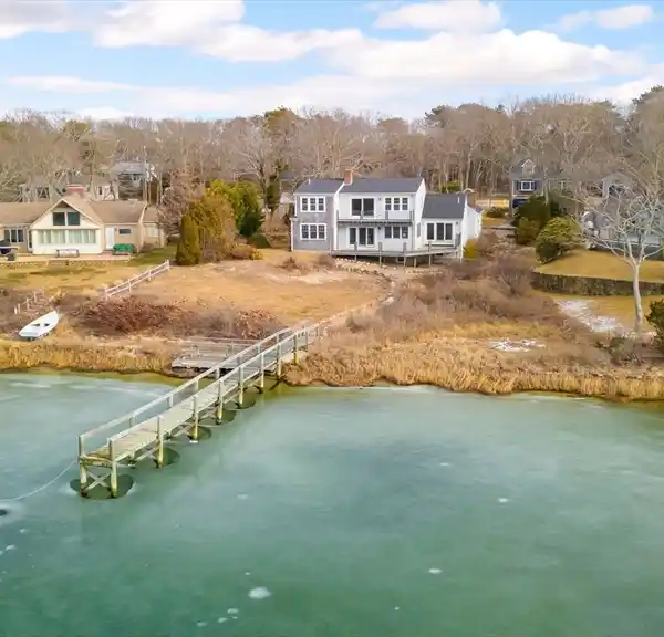 CHARMING CUSTOM CONTEMPORARY CAPE ON BOURNES POND