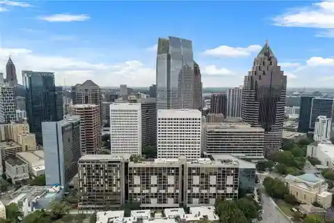 One-of-a-kind Combo Unit at Colony Square