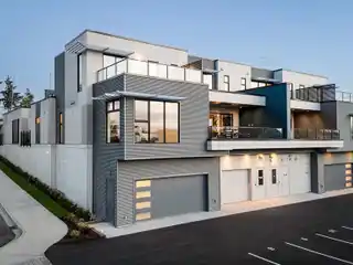 Experience Coastal Elegance at the Sea Dweller