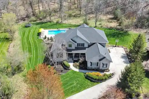 Exceptional Home in Bryn Du Woods