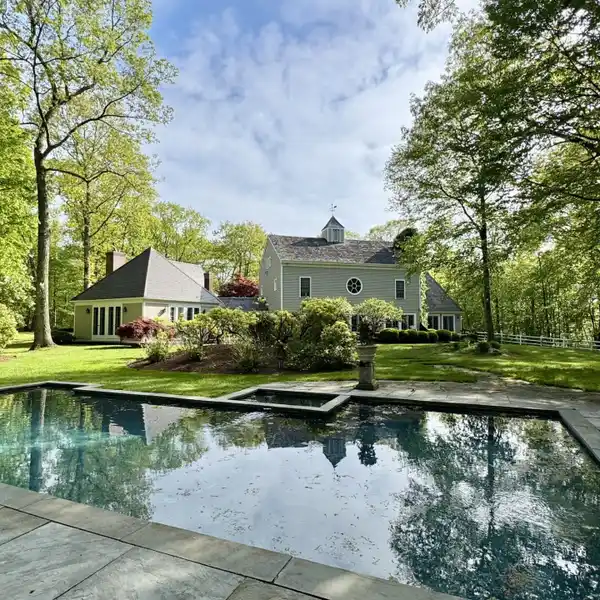 IDYLLIC COUNTRY LIVING WITH MODERN COMFORTS