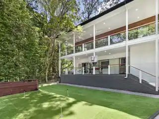 Architecturally Designed Residence on a Quiet Cul-De-Sac