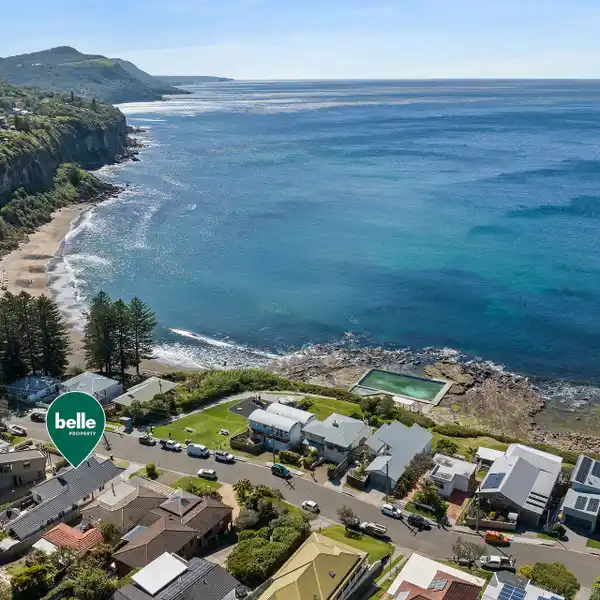 IMPECCABLY MAINTAINED HOME WITH EXTRAORDINARY OCEAN VIEW