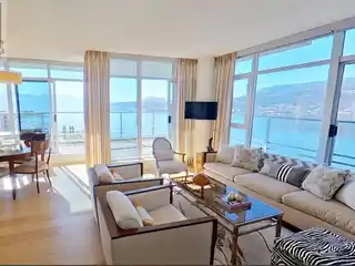 Exquisite Luxury Sub-Penthouse Condo