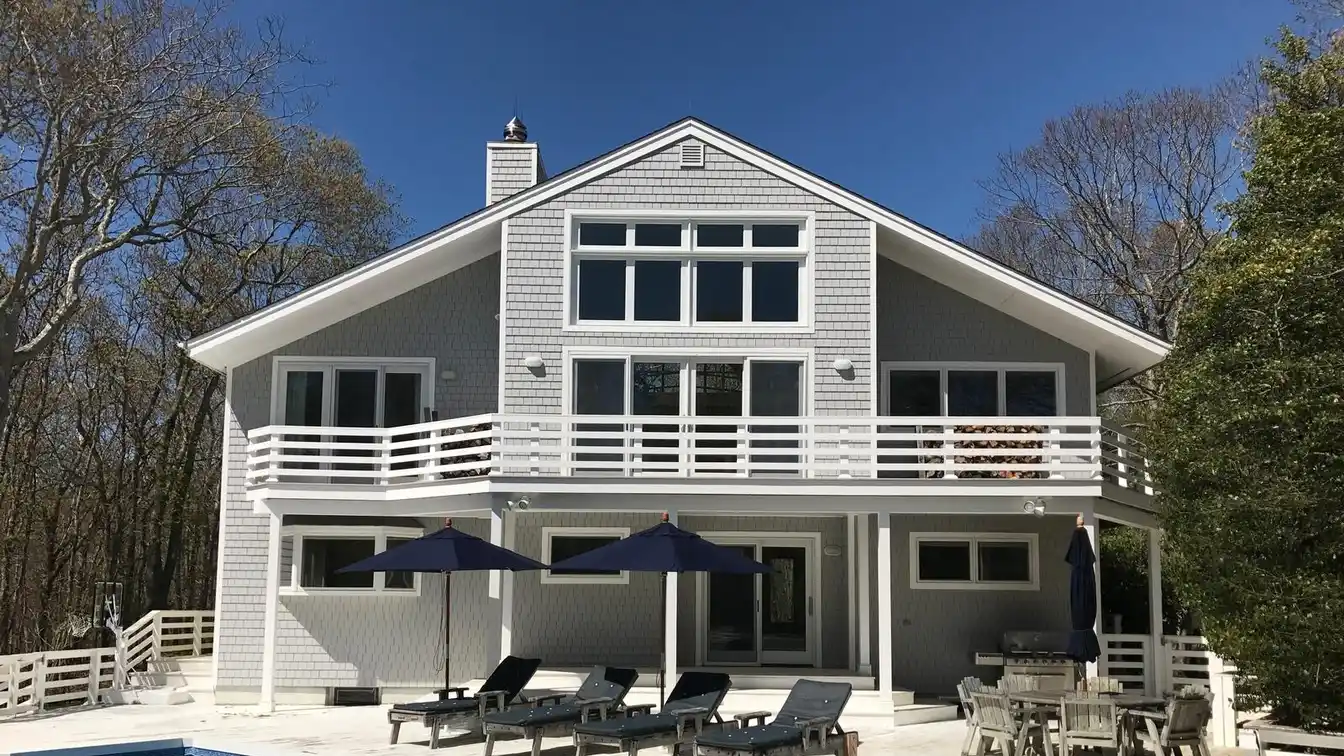 Wonderful Light-filled Rental Home