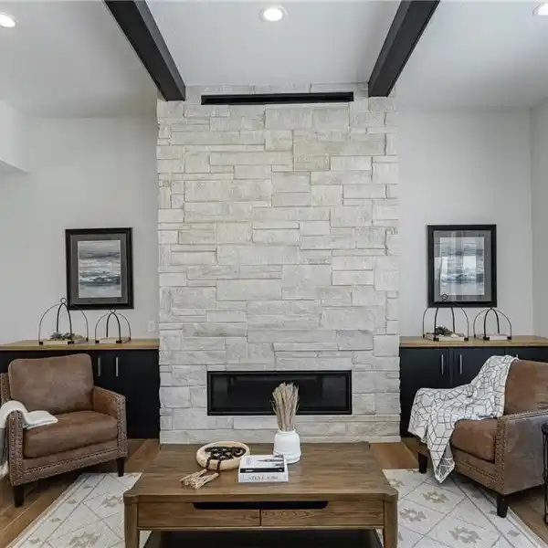 BEAUTIFULLY DESIGNED WALKOUT RANCH