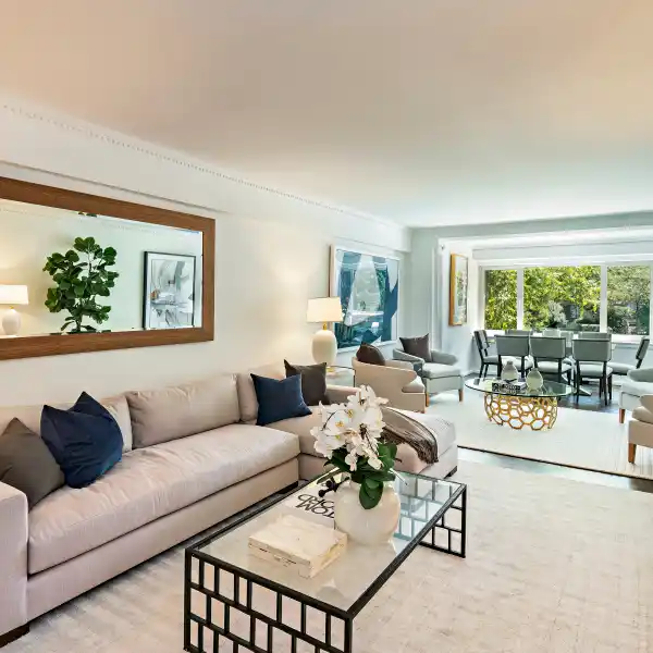 SUNNY AND SPACIOUS TWO BEDROOM APARTMENT