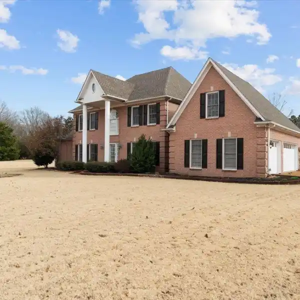 RARE FOUR-ACRE PROPERTY