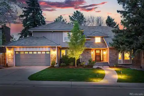 Stately Home in Sought-after Enclave