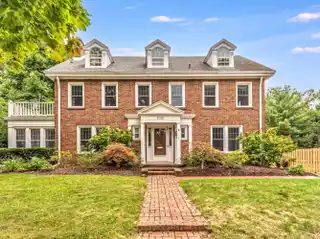 Remarkable Property in Vibrant Burns Park Manor