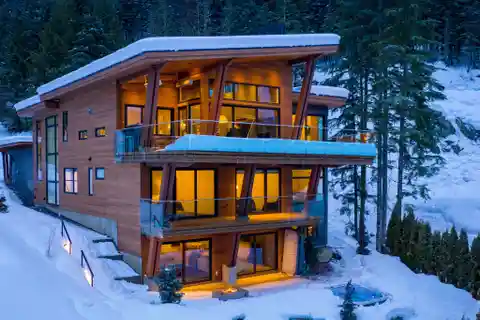 Exclusive Kadenwood Chalet