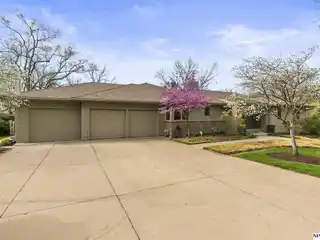 Amazing Ranch in District 66