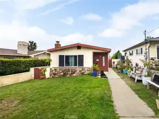 Versatile Property in a Prime Location