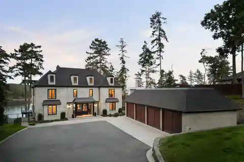 Refined Waterfront Estate