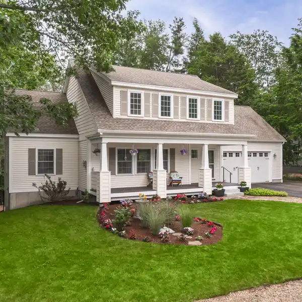 CLASSIC COTTAGE CHARM WITH SURPRISING SPACIOUSNESS