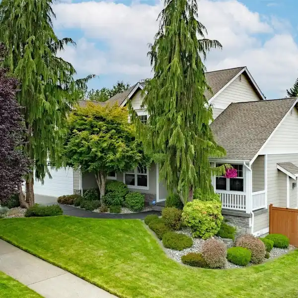 IMMACULATE HOME IN A GATED COMMUNITY