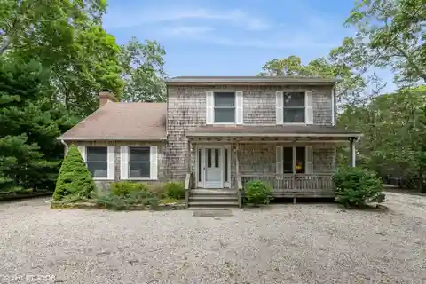 Waterfront Post-Modern Home with Beautiful Views