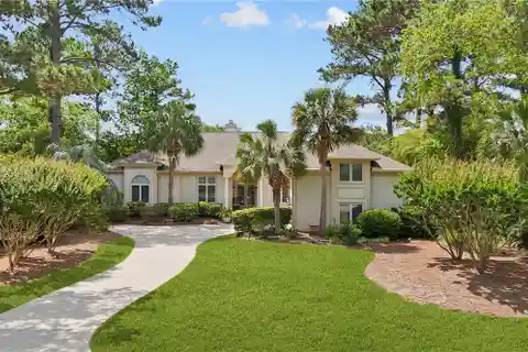 Elegant Fairway Living with Open Floor Plan