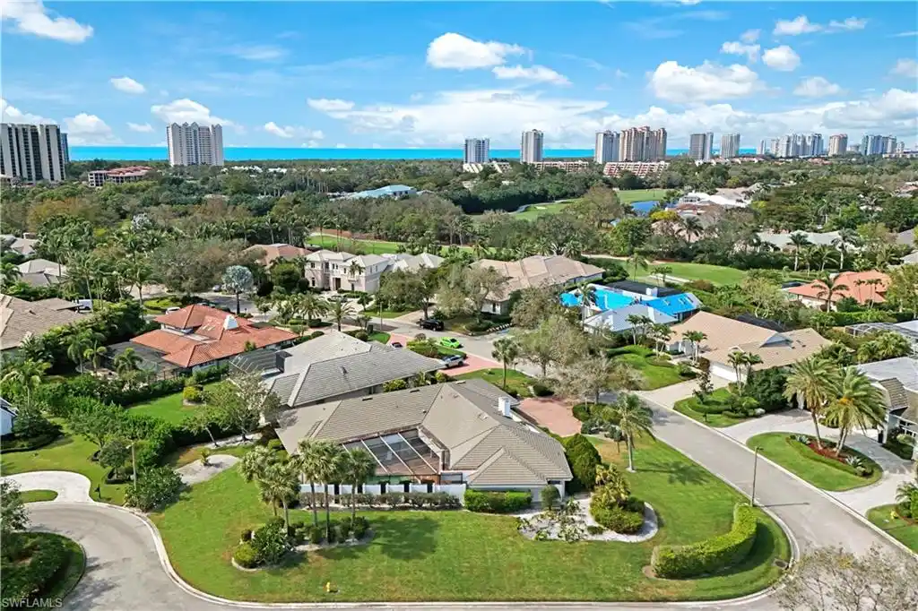 Great Potential in Pelican Bay Woods