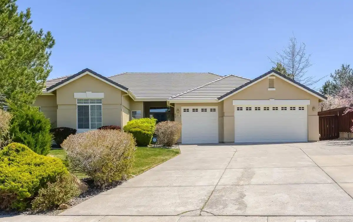 Move-in Ready Single-level Home