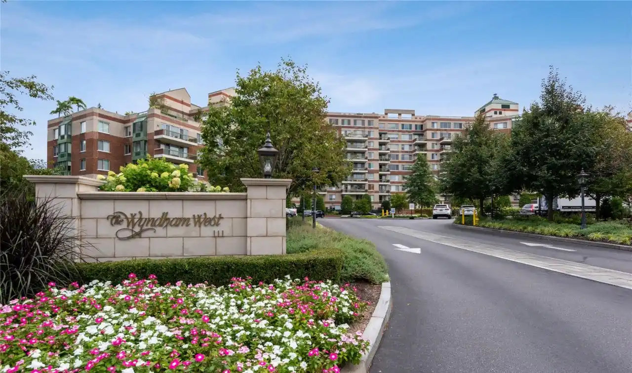 Elegant Living at the Wyndham